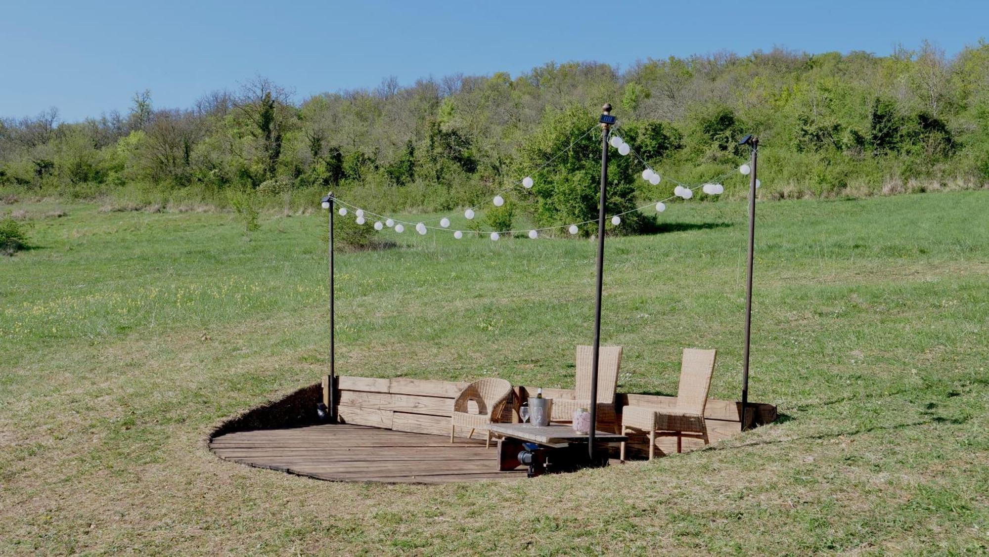Bed and Breakfast Domaine Foray Villecien Екстер'єр фото